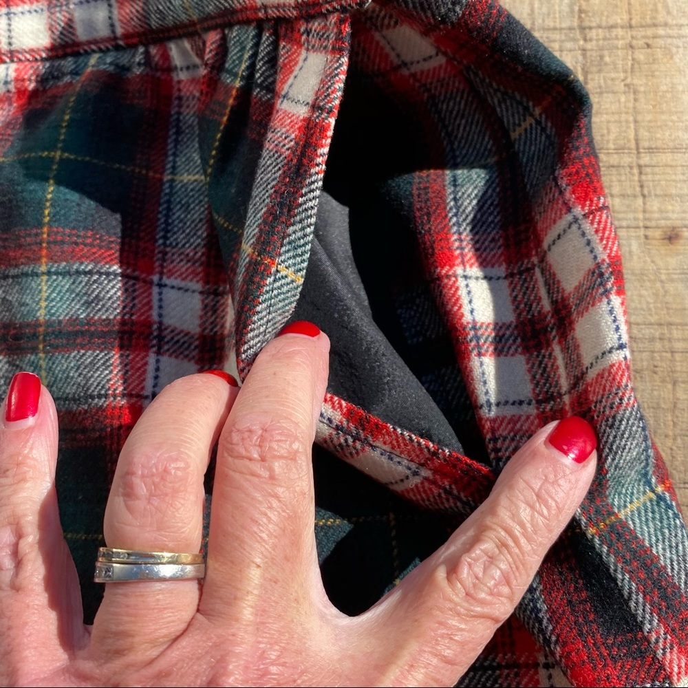 Pendleton Vintage Wool Plaid Midi Skirt Red & Black Tartan Preppy 1980’s - Picture 5 of 8